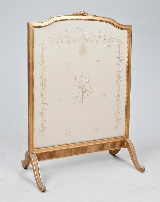 BRASSKÄRM, gustaviansk stil, 1900-tal.