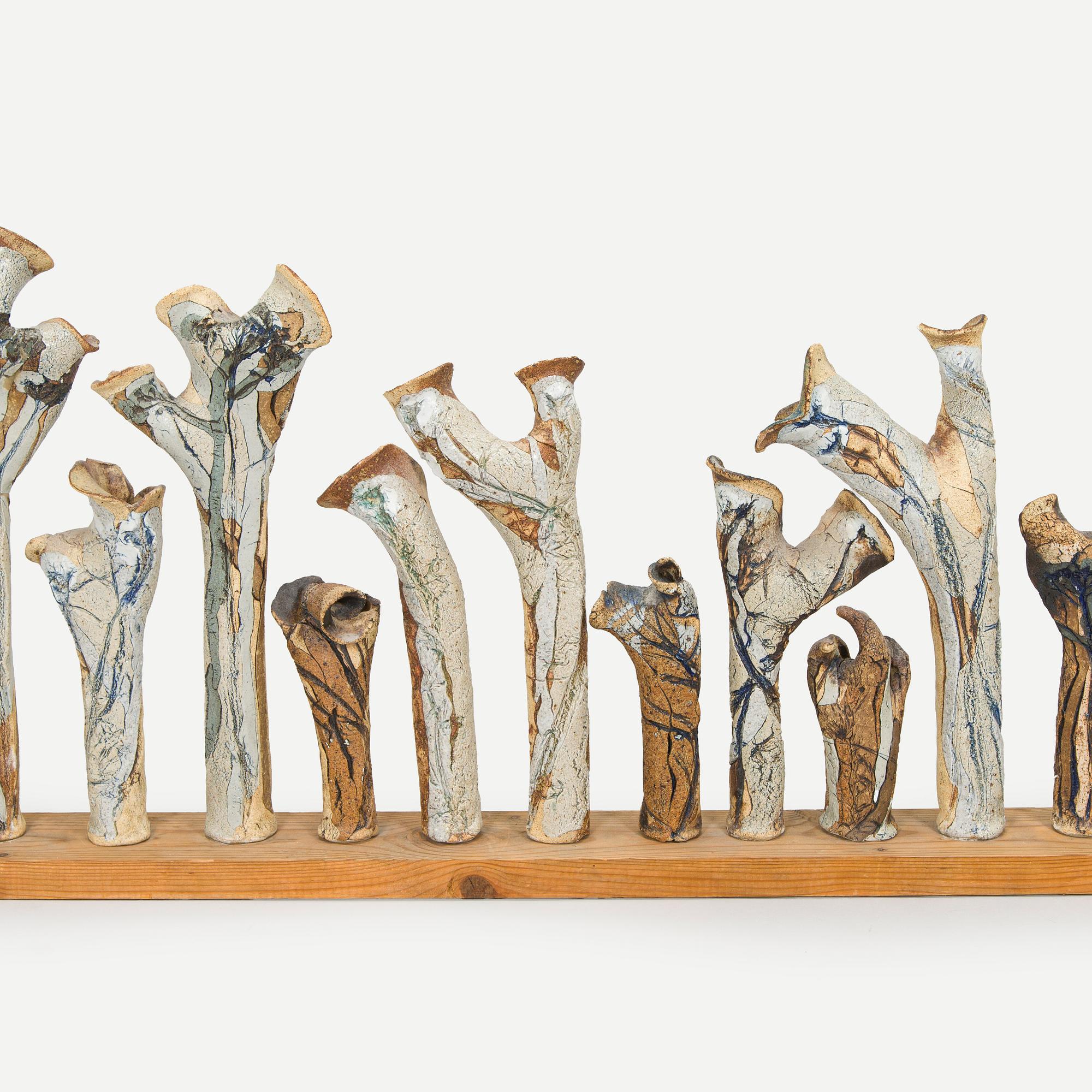 Francesca Mascitti-Lindh, a stoneware composition 'Le piante'.