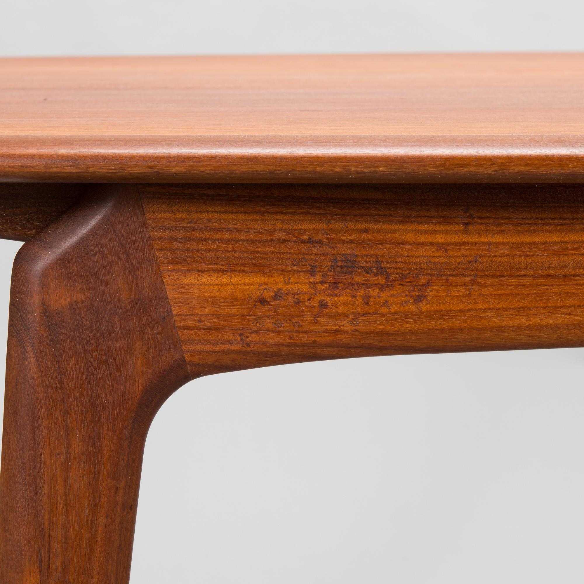 Arne Hovmand-Olsen, 1950's dining table and four chairs for Mogens Kold, A/S Kerteminde, Denmark.