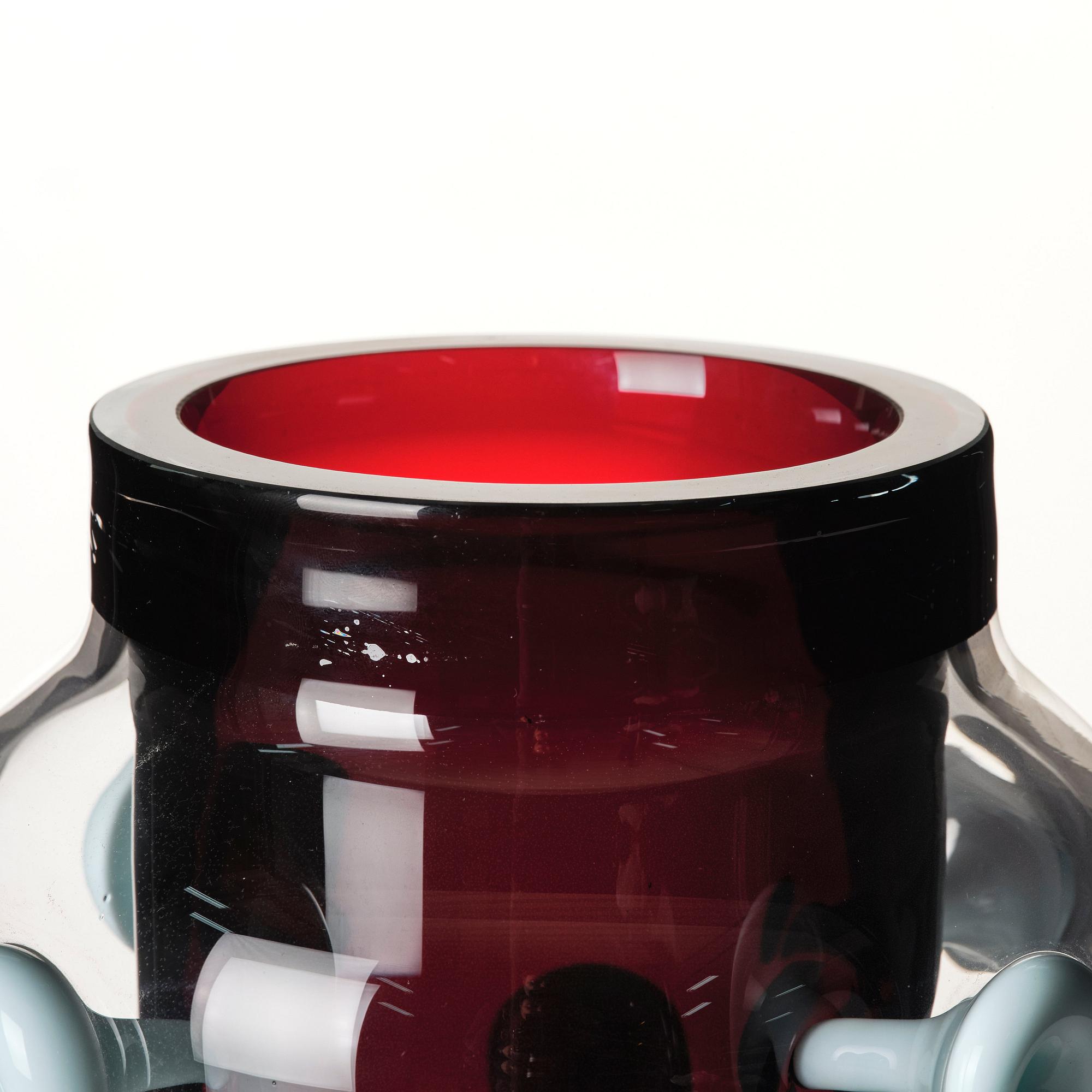 Mårten Medbo, "Double vase", Ajeto, Tjeckien, 2001.