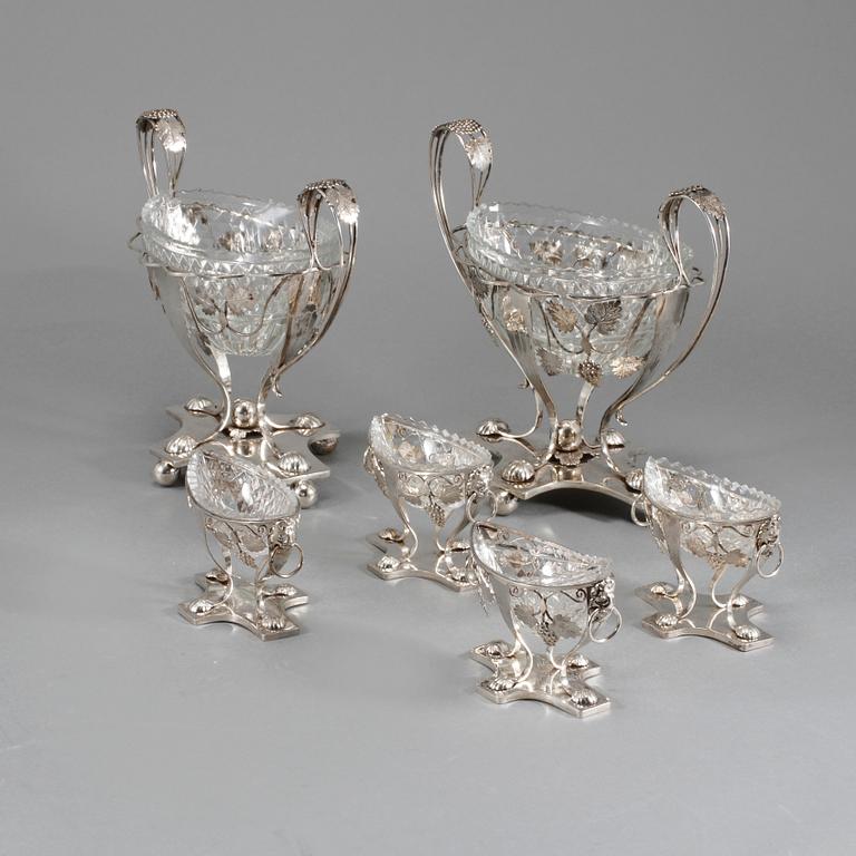 BORDSGARNITYR, 6 delar, silver och glas, Mogens Klarschow, Köpenhamn, 1821.