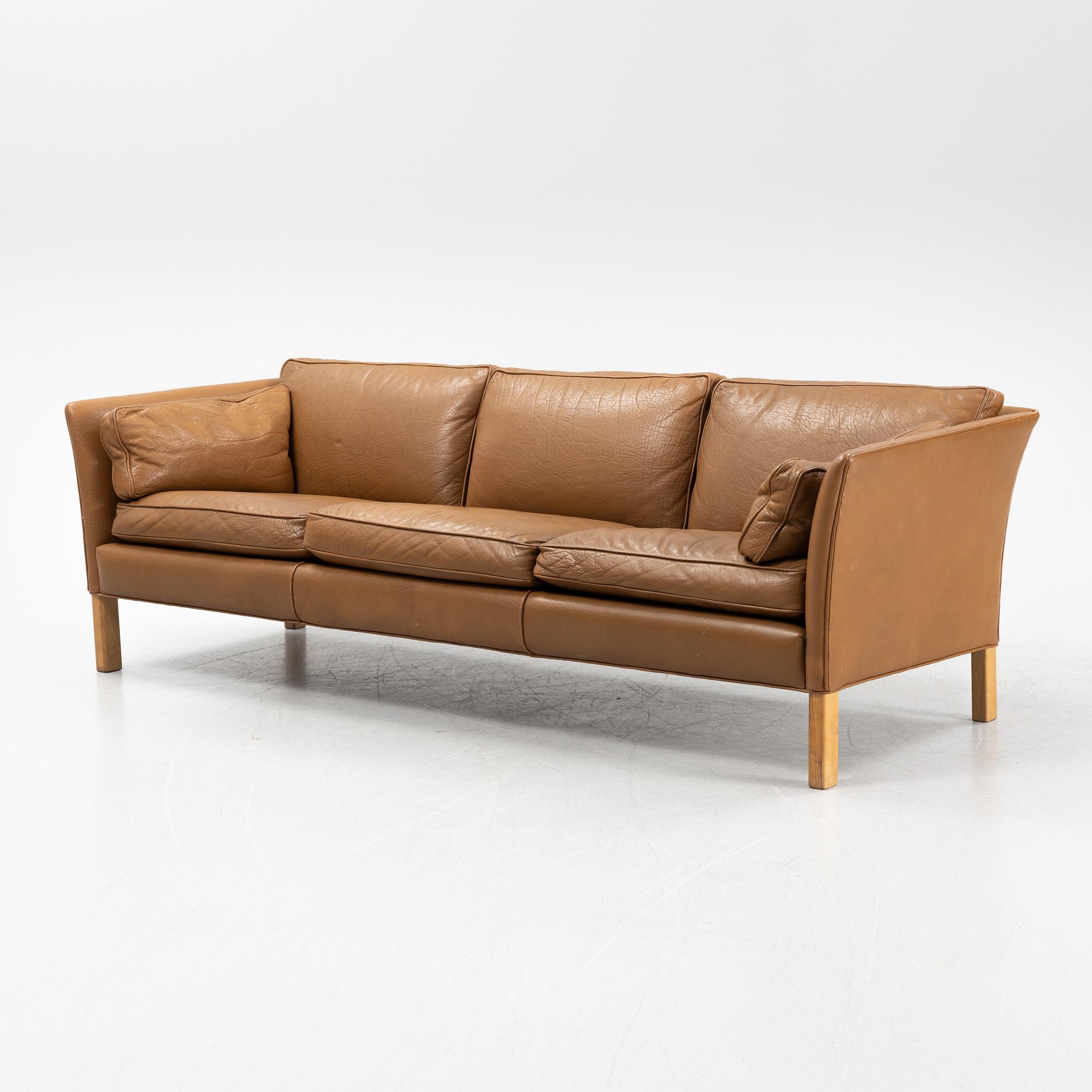 A 'Cromwell' sofa by Are Norell, end of the 20th Century.