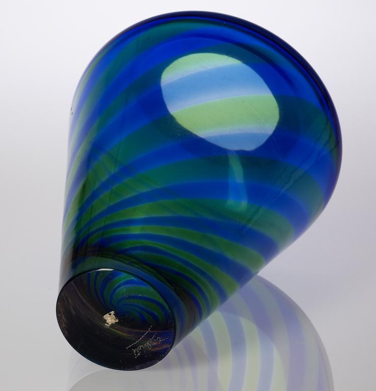 A Salviati glass vase, Murano, Italy.