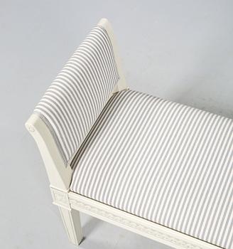 TABURETT, gustaviansk stil, 2000-tal.