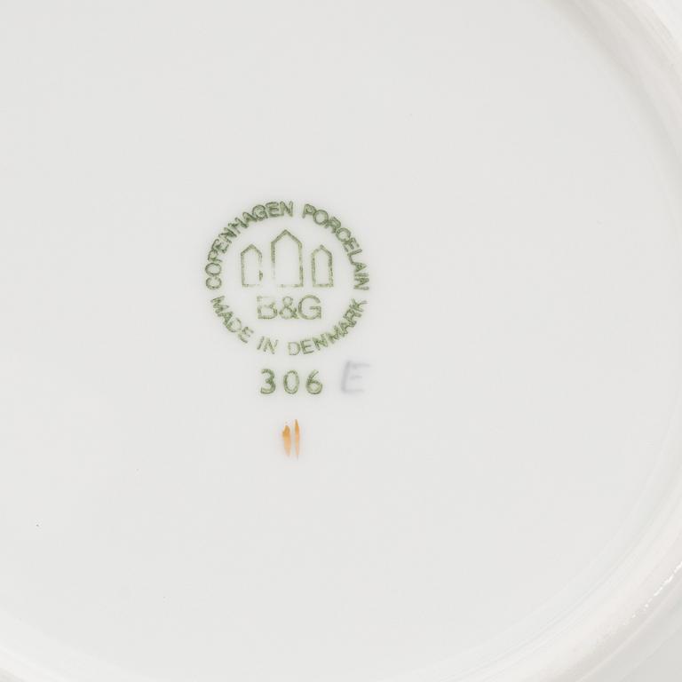 Royal Copenhagen/Bing & Grøndahl, mat- och kaffeservis, 196 delar, porslin "Måsen".