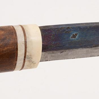 A large reindeer horn knife by Johan Fankki, before 1965, signed.