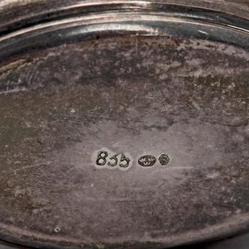 PARTI SILVER, 3 delar, silver, bl a Atkin Brothers, Sheffield, England 1899. Tot vikt 244 g.