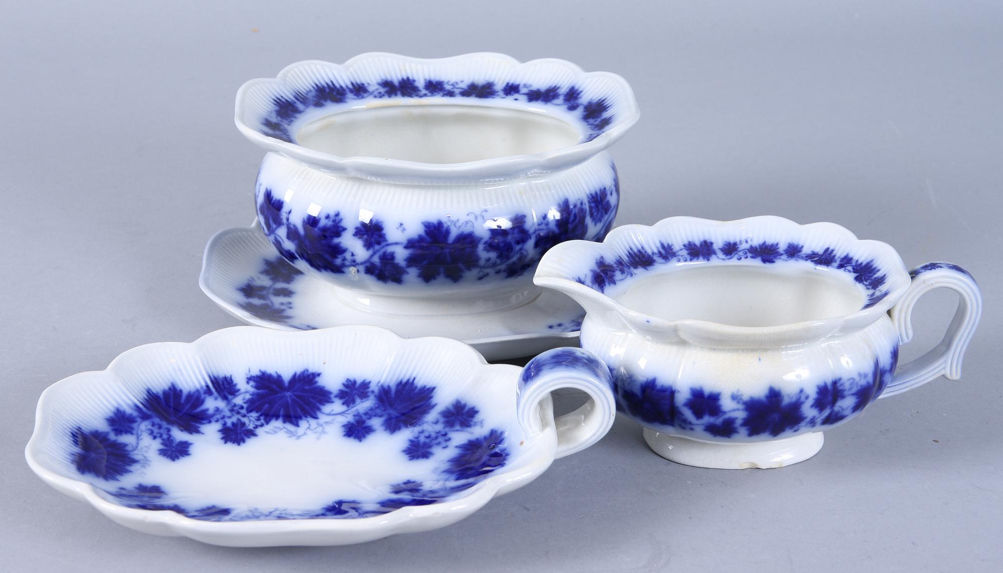 SERVIS, 100 delar, flintgods, "Vinranka", Arhur Percy, Gefle.