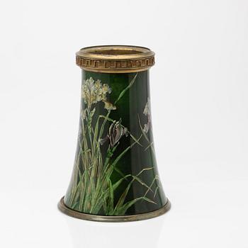 Vase/outer casing, Jugend, early 20th century.