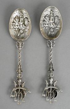 FAT, 3 + 2 st, UPPLÄGGNINGSSKEDAR, ett par samt KAFFESKEDAR, 23 + 18 st, silver 835. Total vikt ca 835 g.
