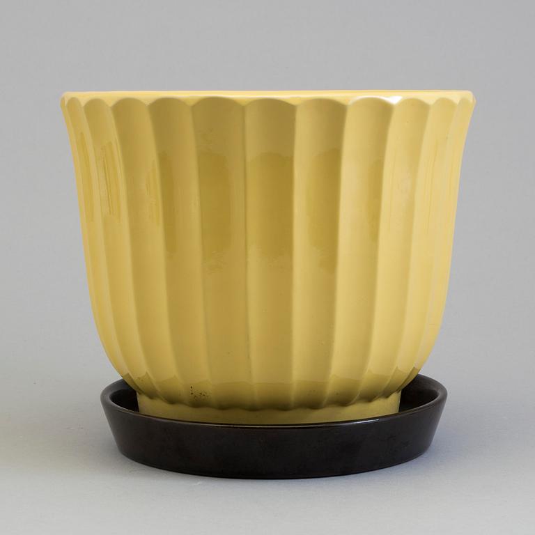 EWALD DAHLSKOG, ytterfoder samt underfat, fajans, "Tellus", Bo Fajans, 1930/40-tal.