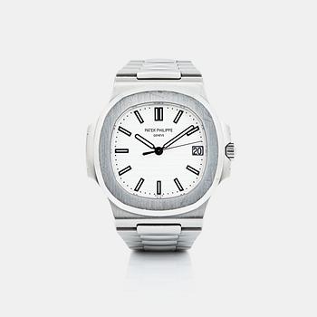 33. PATEK PHILIPPE, Nautilus.