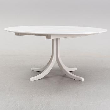 Matbord snarlikt, modell 771 av Josef Frank.