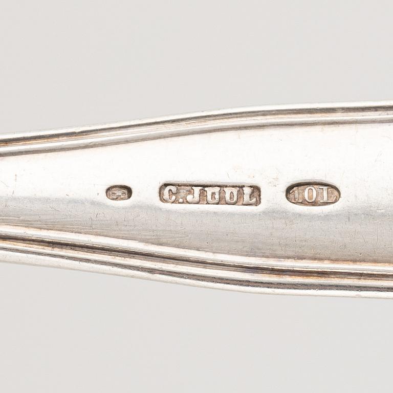 Bestickuppsättning, 34 delar, silver, modell "Gammal Dansk", olika tillverkare, bl a Cohr.