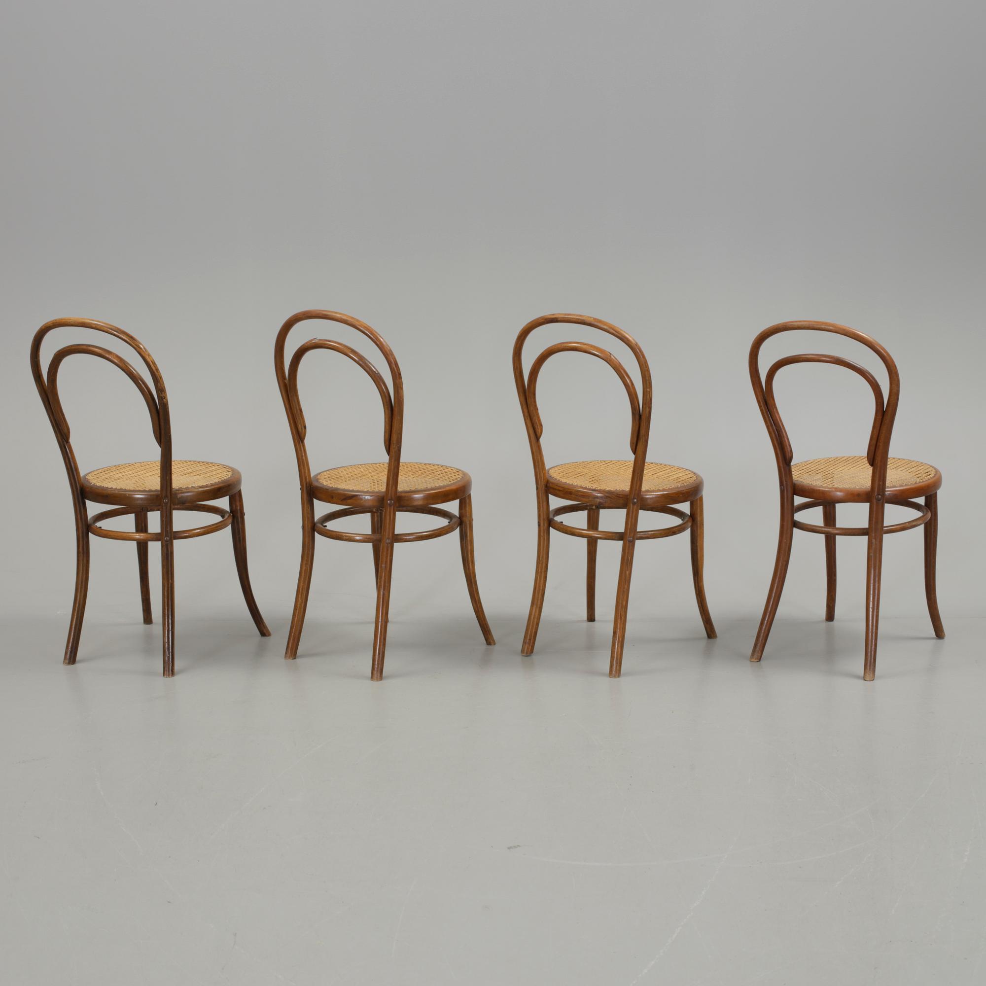 STOLAR, 4 st, en märkt Thonet, 1900-talets början.