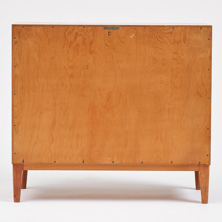 Nordiska Kompaniet, a rare "Anette" chest of drawers, Sweden, ca. 1944.