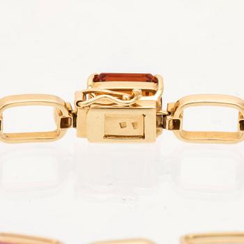 H Stern armband 18K guld och runda enkelslipade diamanter samt flertalet olika stenar.
