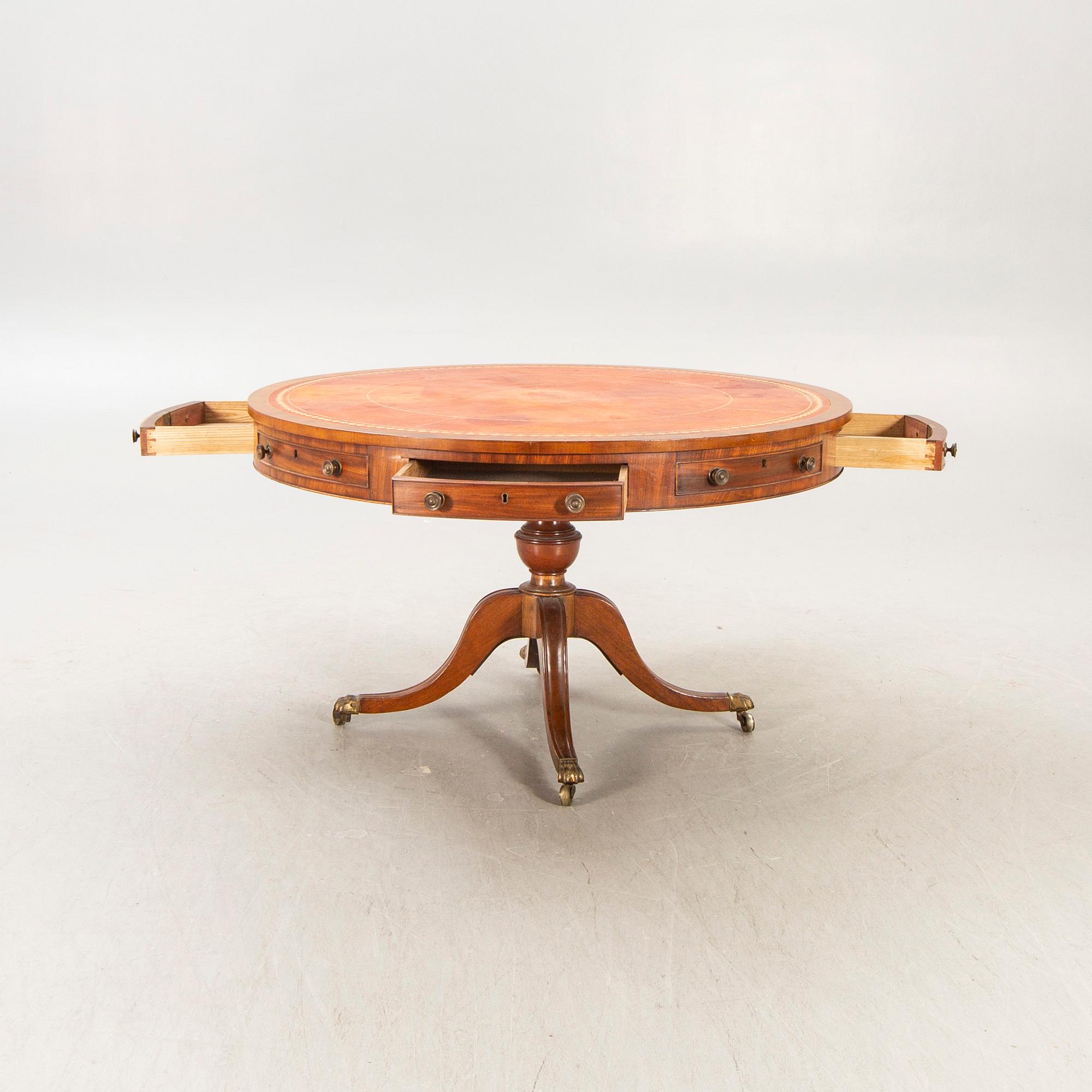 Bord, sk. "Drumtable", England, 1900-talets mitt.