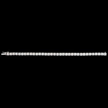 230. Diamantgradering, A brilliant-cut diamond bracelet, total carat weight circa 7.07 cts.