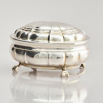 An 18th century silver suger-casket, mark of Johann Georg Pfister, Neisse, Silesia 1719.