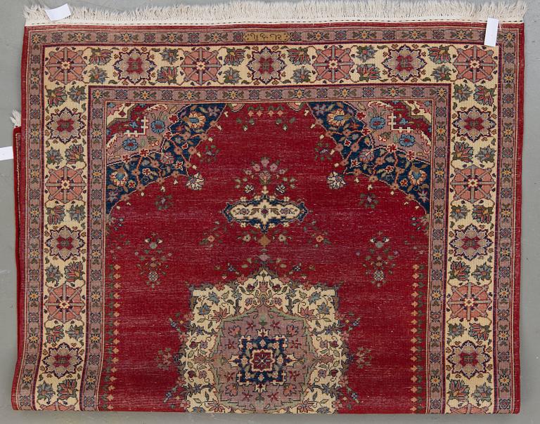 MATTA, Azerbajdzjan. Ca 243x174 cm.