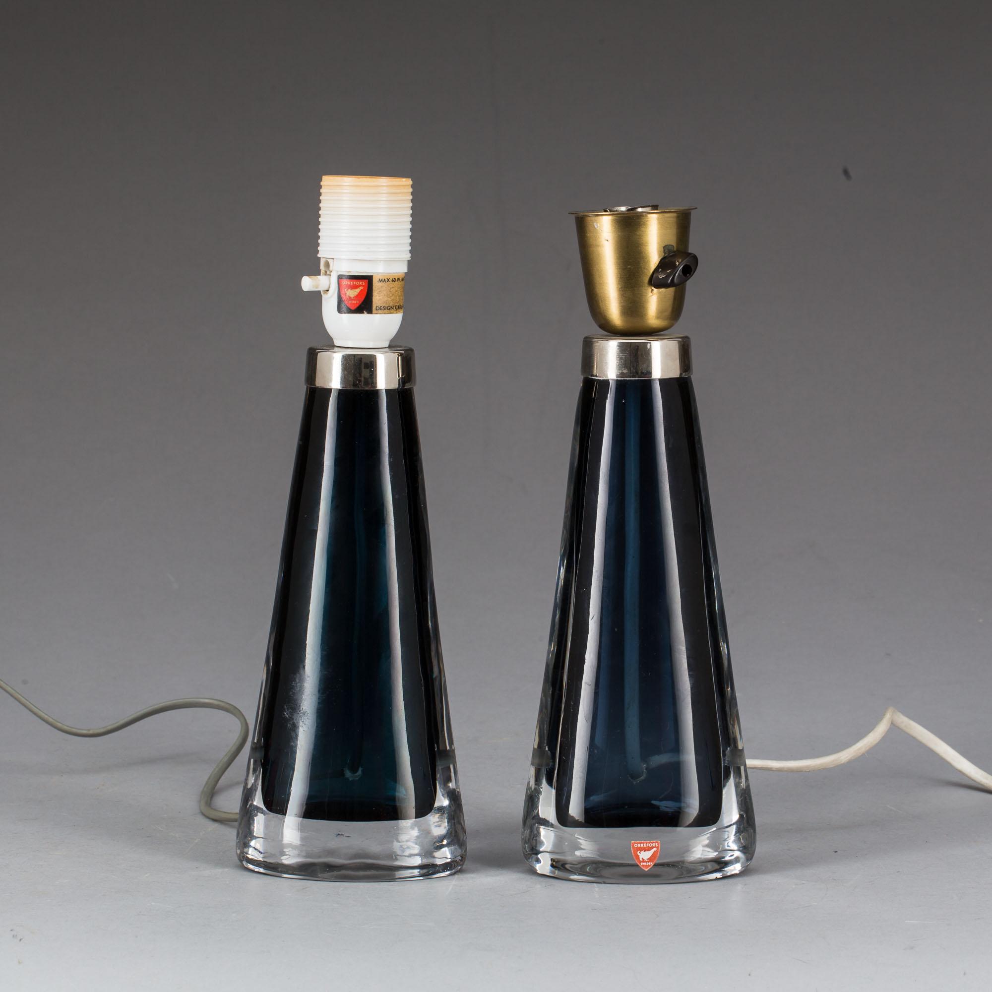 BORDSLAMPOR, ett par. Glas. Carl Fagerlund, Orrefors.