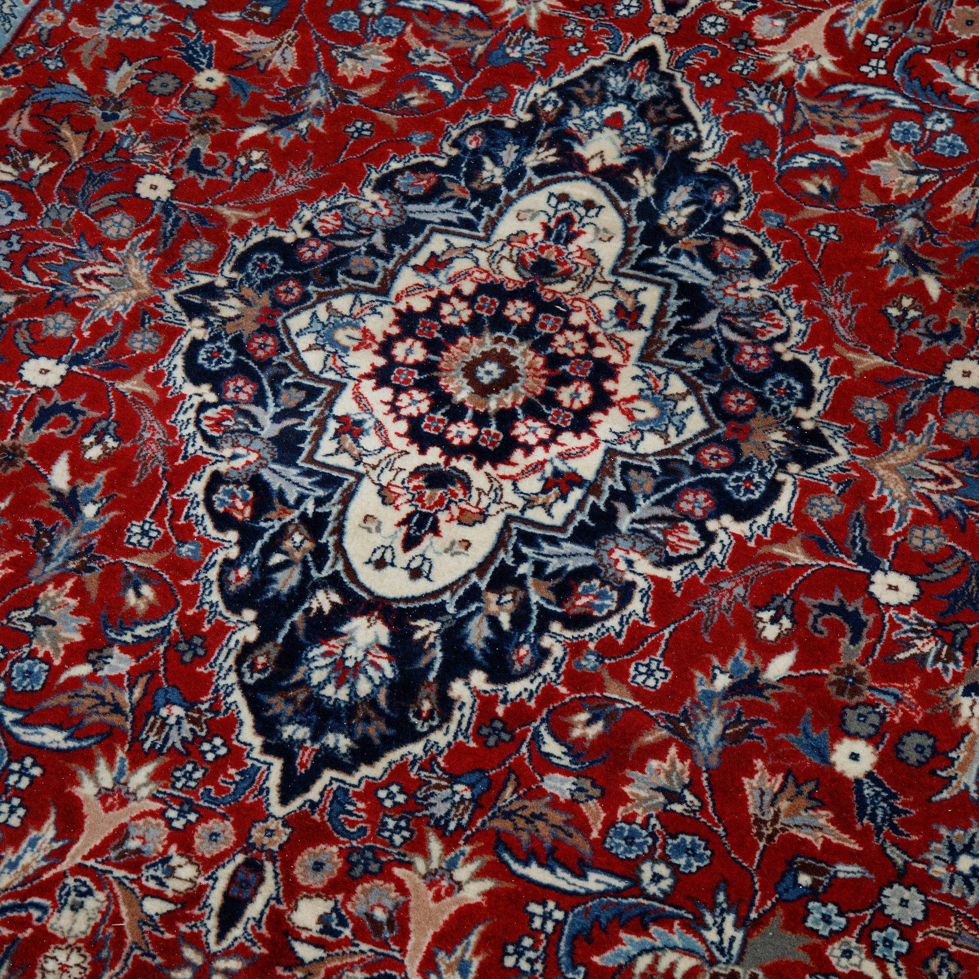 Matto, oriental, ca 190 x 126 cm.