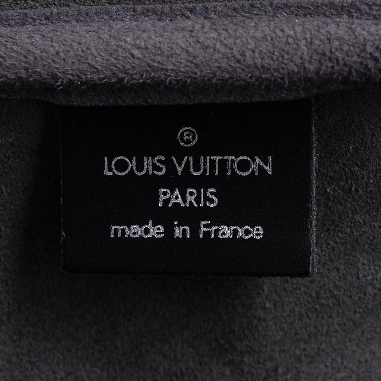 Louis Vuitton, weekendbag, "Taiga Kendall GM".