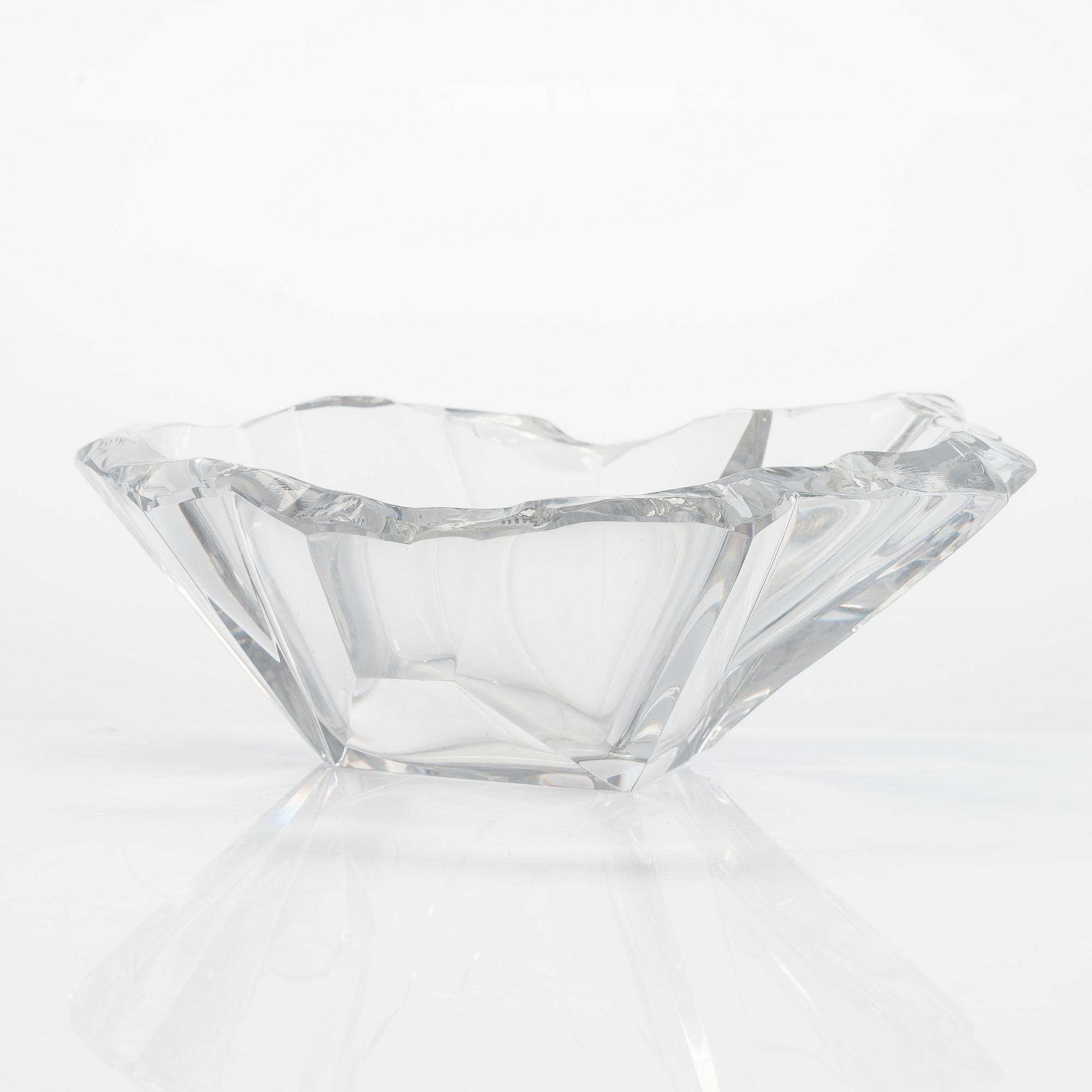 Tapio Wirkkala, Skål, "Jäänsärö", signerad Tapio Wirkkala.