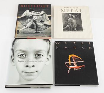 Photo books, a mixed lot of 13 volumes.