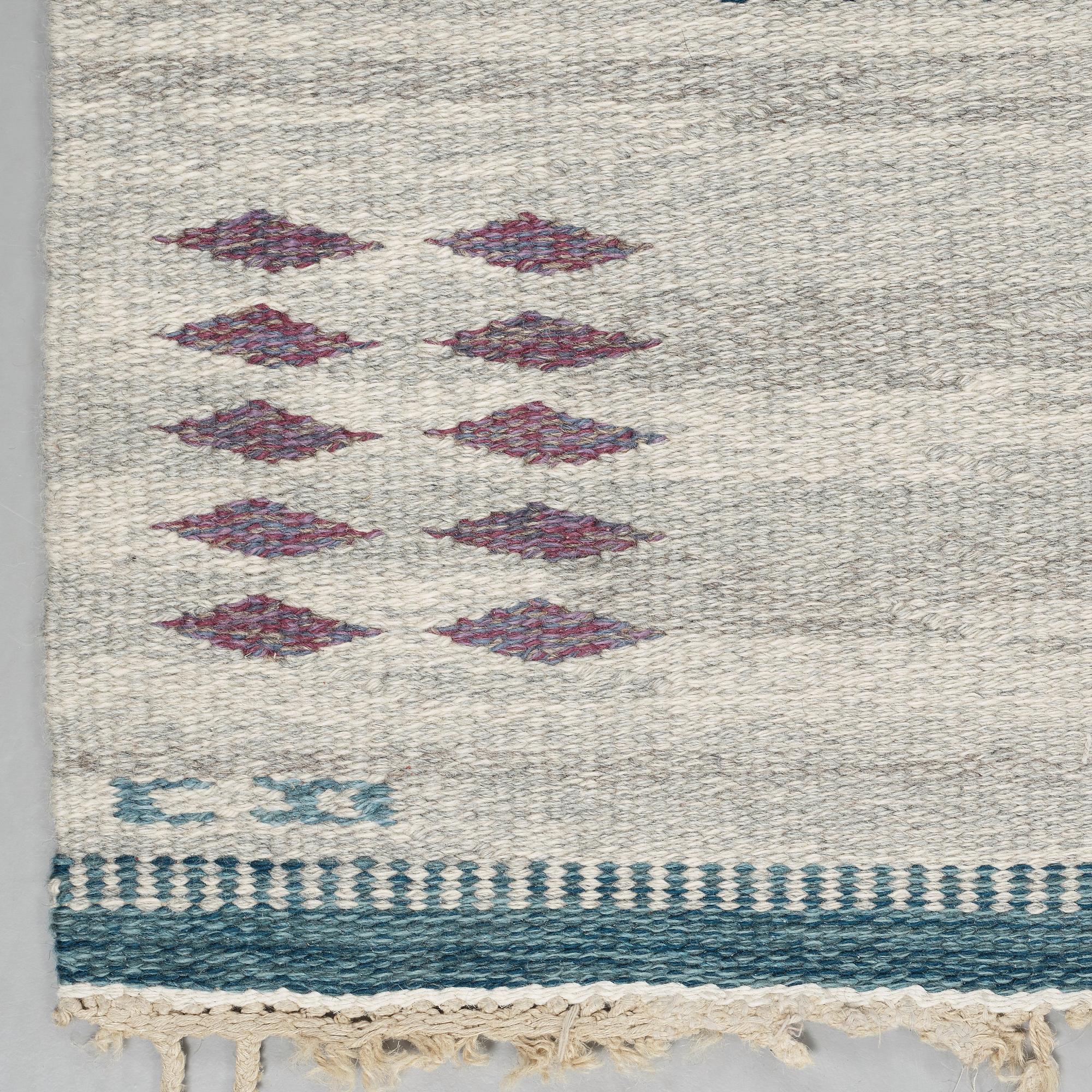 Carl Dangel, CARPET. Flat weave. 304,5 x 203 cm. Signed CD.
