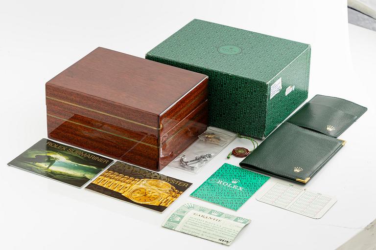 Rolex, Submariner, "Tritium Dial", ca 1995.