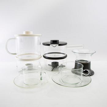 Signe Persson-Melin, servis 13 dlr "Boda Nova-serien" samt "Hot" sent 1900-tal eldfast glas och kork.