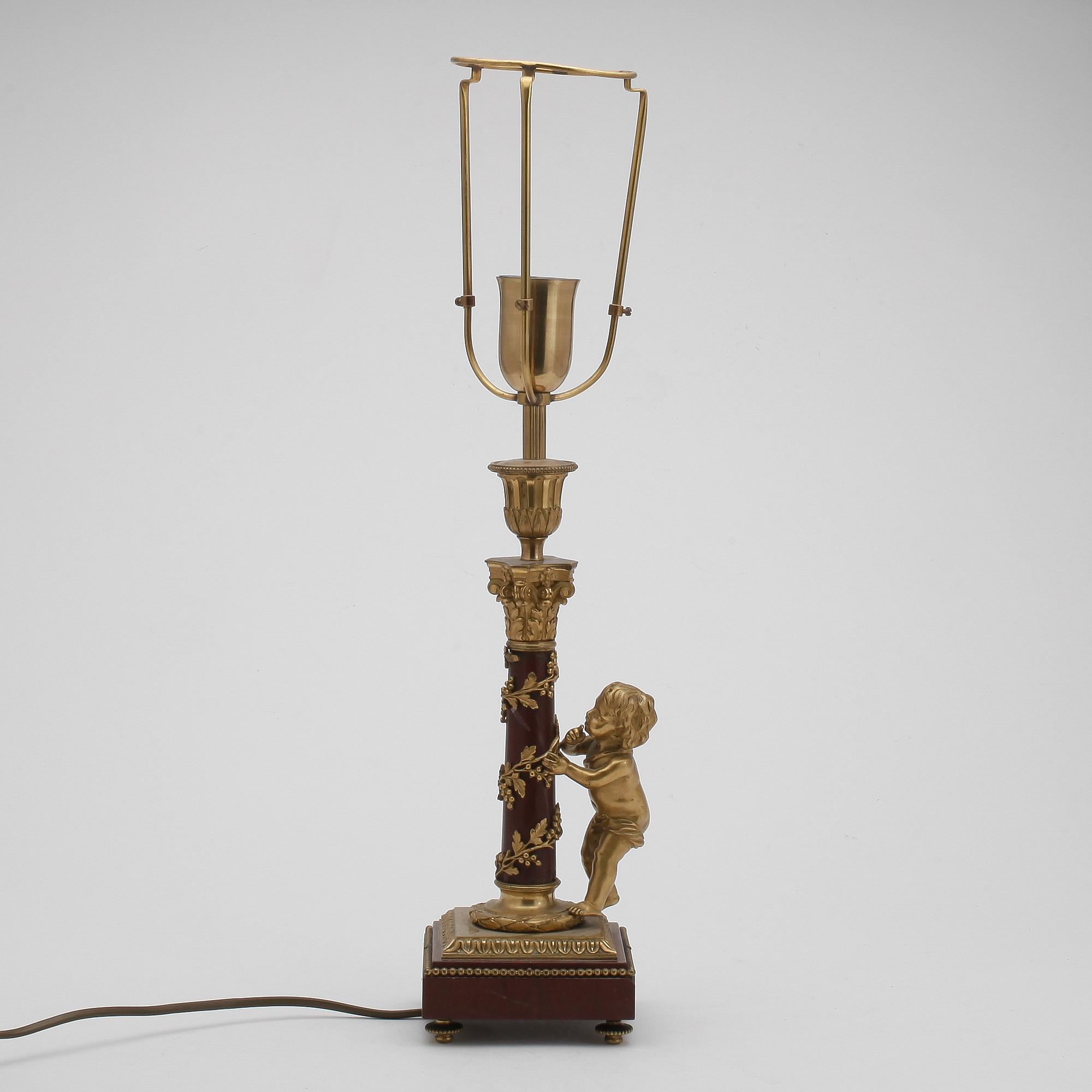 LAMPFOT, Louis XVI-stil, 1800-talets andra hälft.