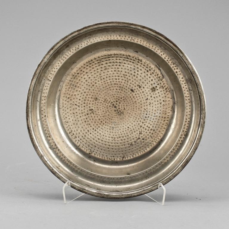 FAT, tenn, Jakob Sauer(III), verksam 1763-1802/04 i Stockholm.