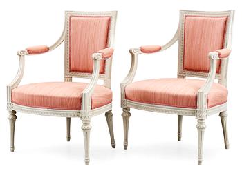 453. A pair of Gustavian 18th Century armchairs by J. Lindgren.