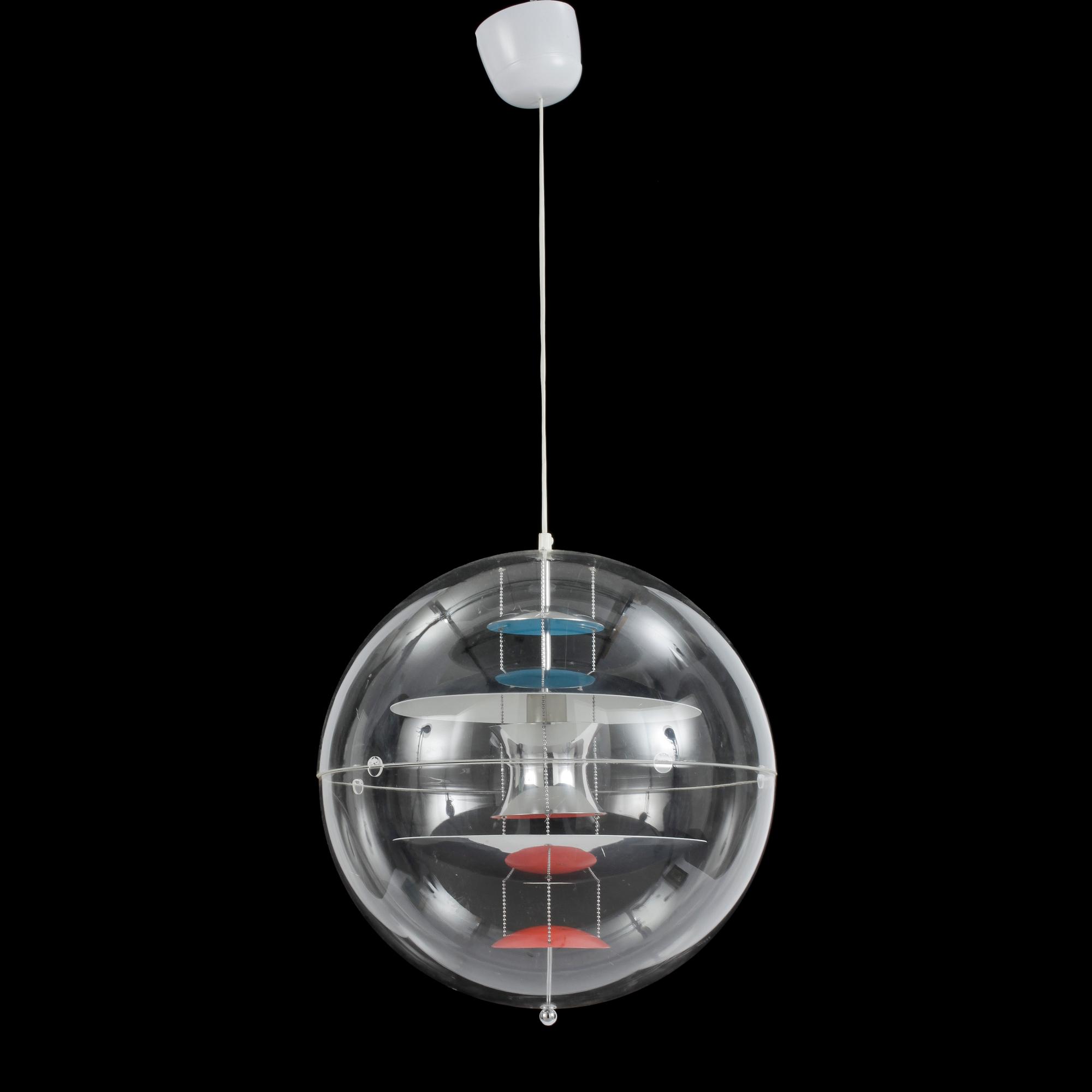 TAKLAMPA, "VP-Globe", Verner Panton, Louis Poulsen, Danmark. Höjd 50 cm.