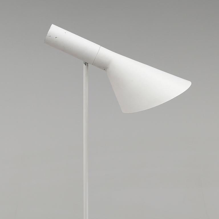 GOLVLAMPA, "AJ", Arne Jacobsen, Louis Poulsen, 1900-talets senare del.