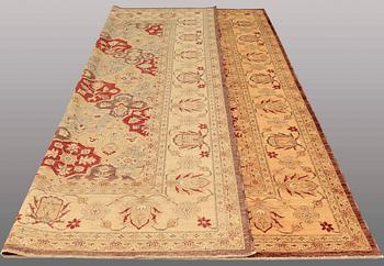 Matta, Ziegler design, ca 359 x 272 cm.