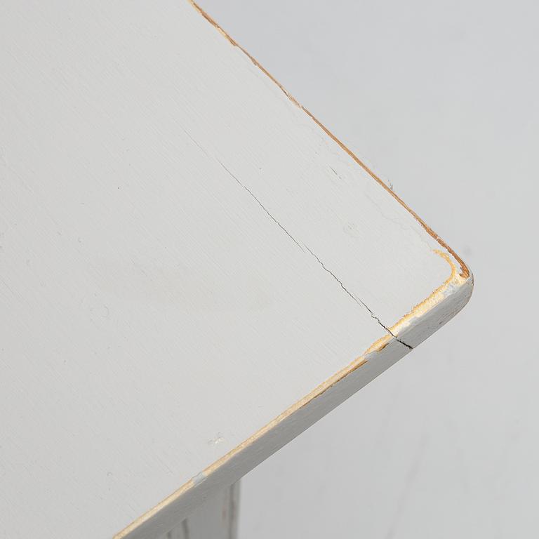 Bord, gustaviansk stil, 1800-tal.