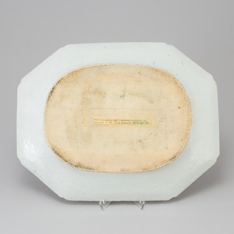 A figural familler rose serving dish, Qing dynasty, Qianlong (1736-95).