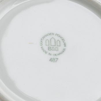 Bing & Grøndahl och Royal Copenhagen, te- och kaffeservis, 14 delar, Danmark.