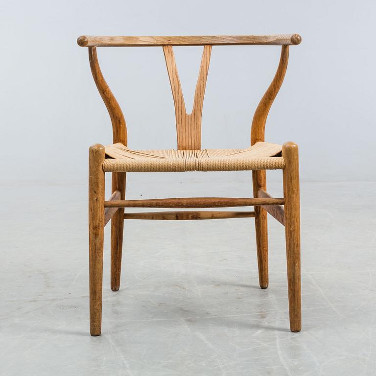 STOL, "Y-stolen", Hans J. Wegner för Carl Hansen & Søn. 1900-talets andra hälft.