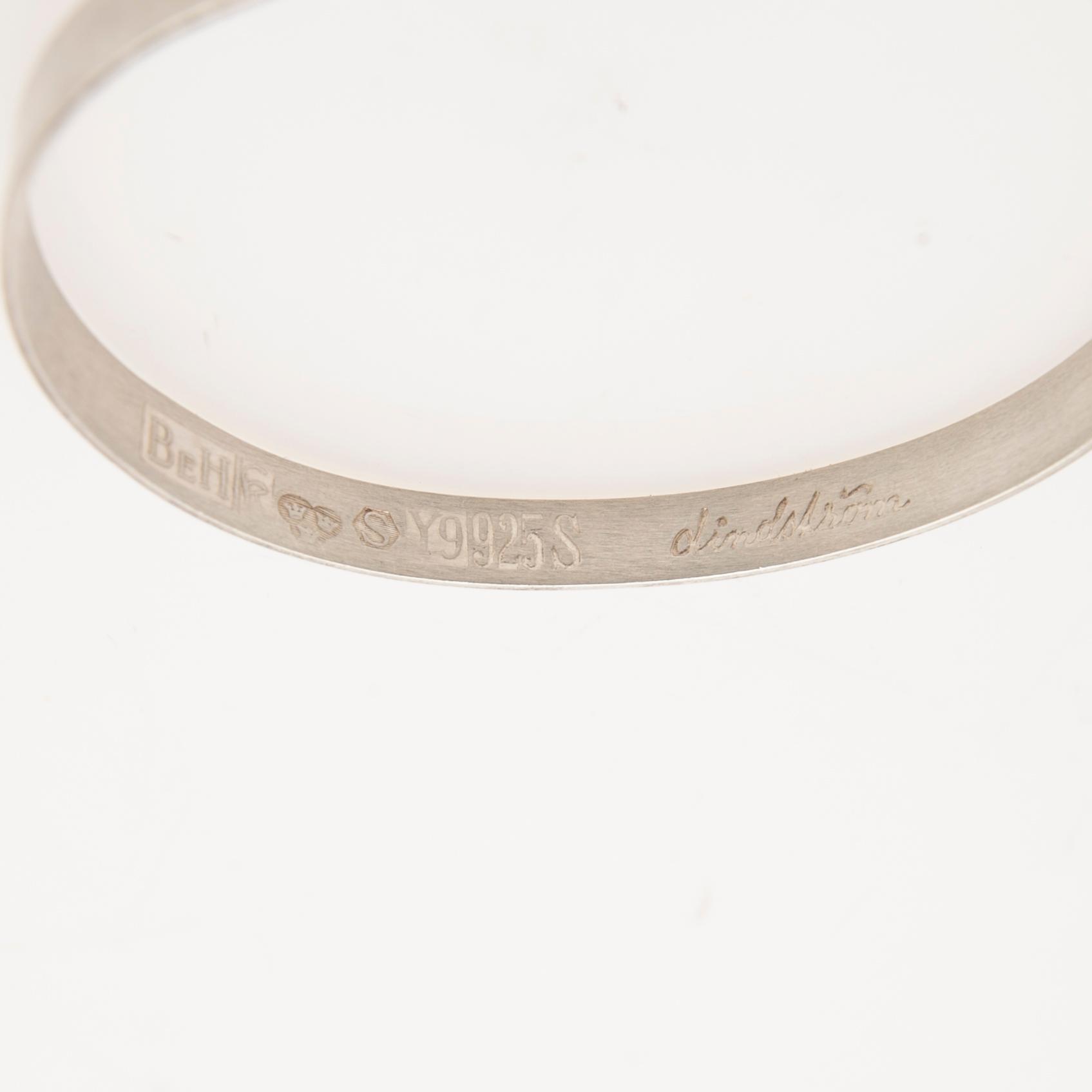 Åke Lindström för Bengt Erik Hallberg, armring, silver med bergkristall, 1973.