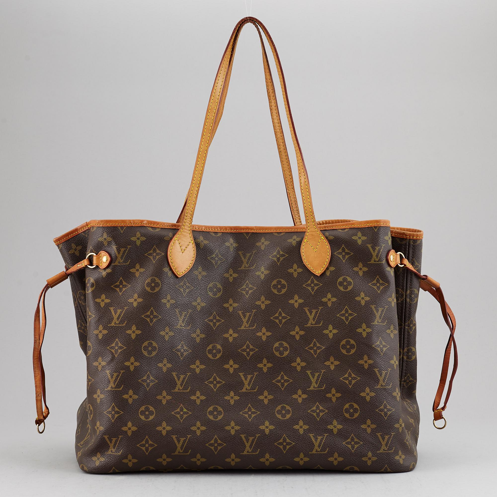 LOUIS VUITTON,  display picture 3