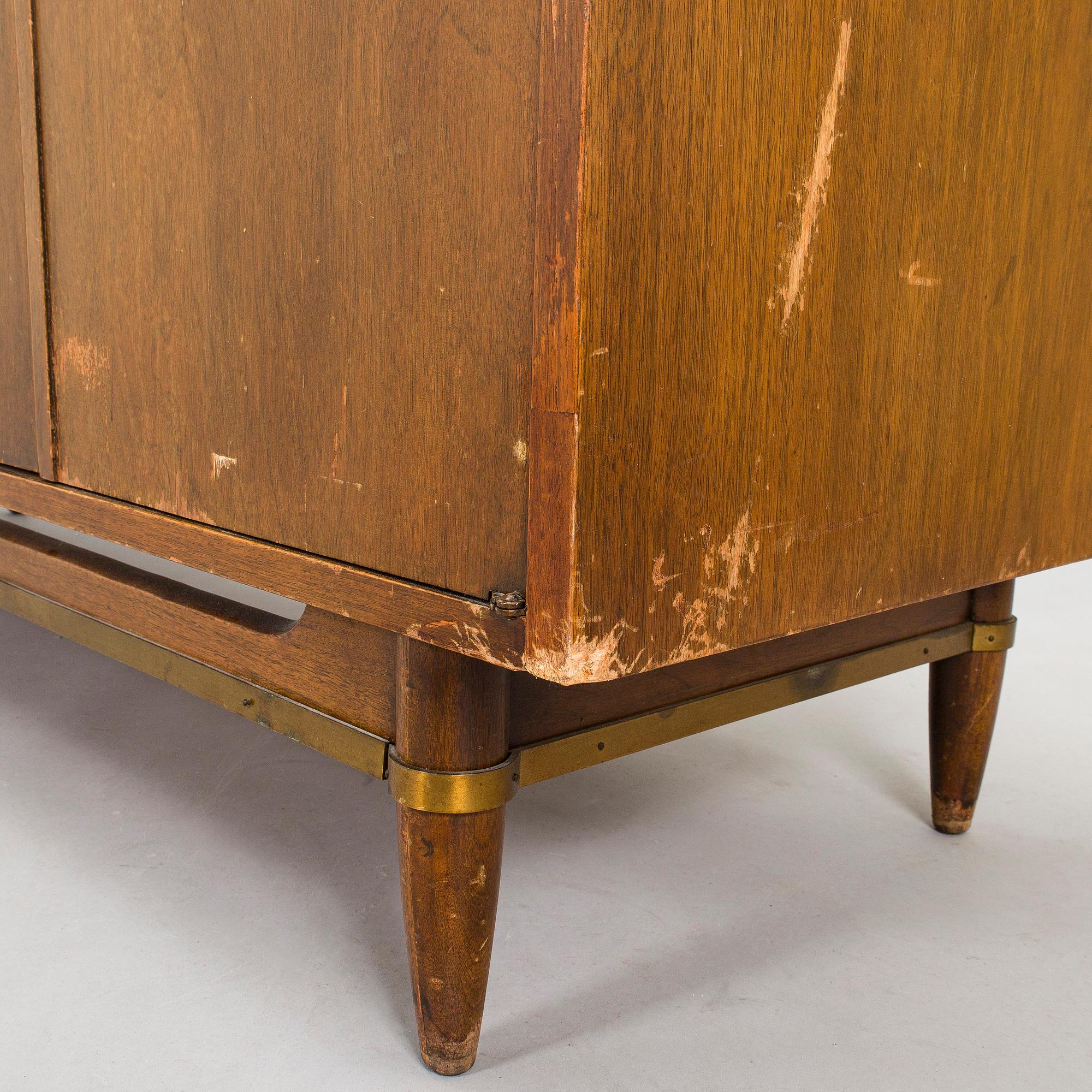 Merton Gershun, sideboard, "Dania", American of Martinsville, 1900-talets mitt, USA.