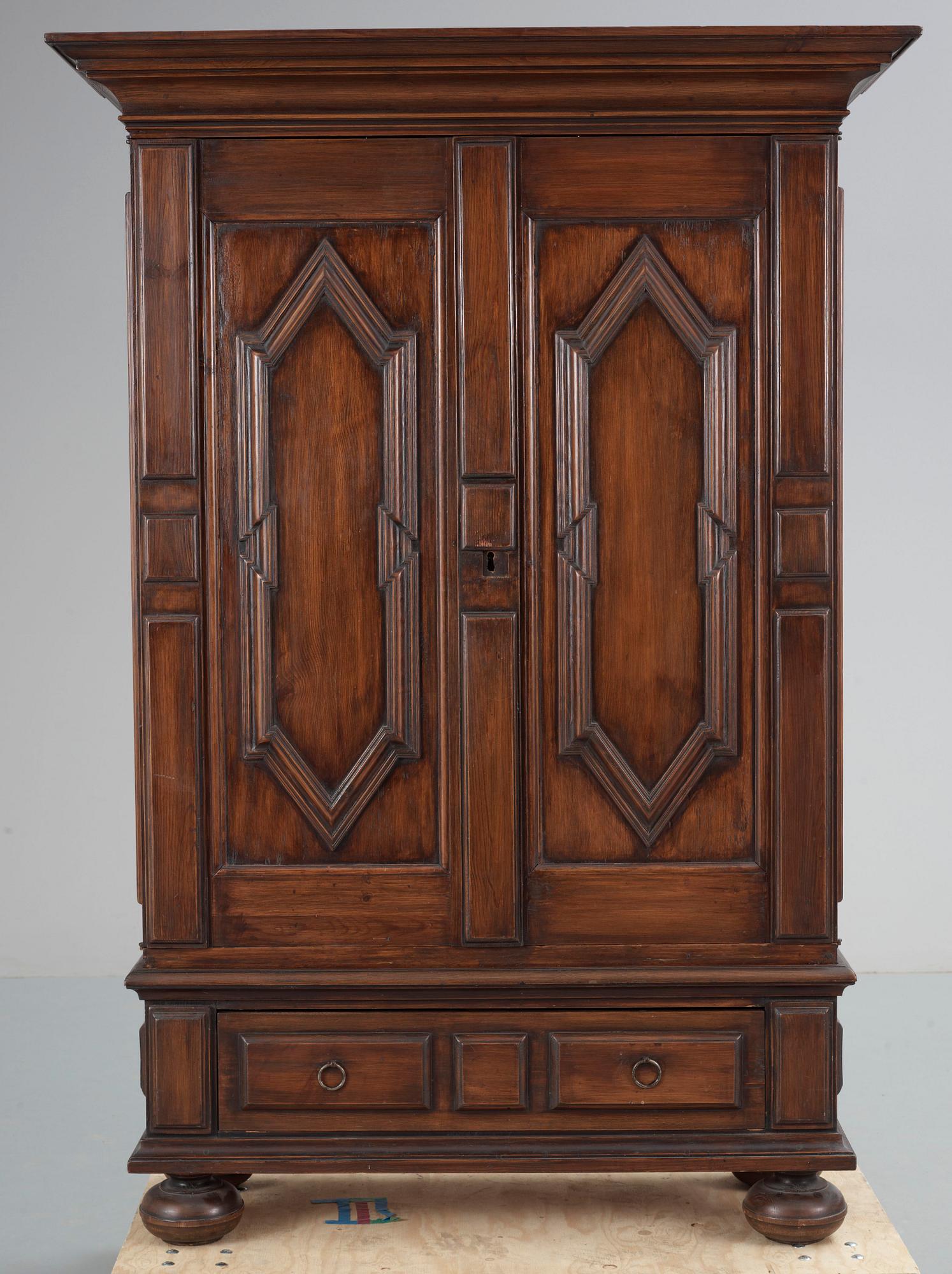 SKÅP, barockstil, 1800-tal.