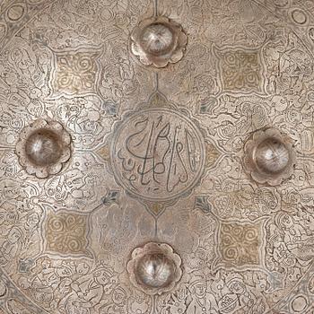 Dhal separ (Sköld), stål, Iran, Qajardynastin, omkring år 1800.