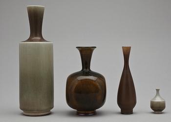 VASER, 3 st, stengods, Berndt Friberg Gustavsberg Studio, 1900-talets andra hälft.