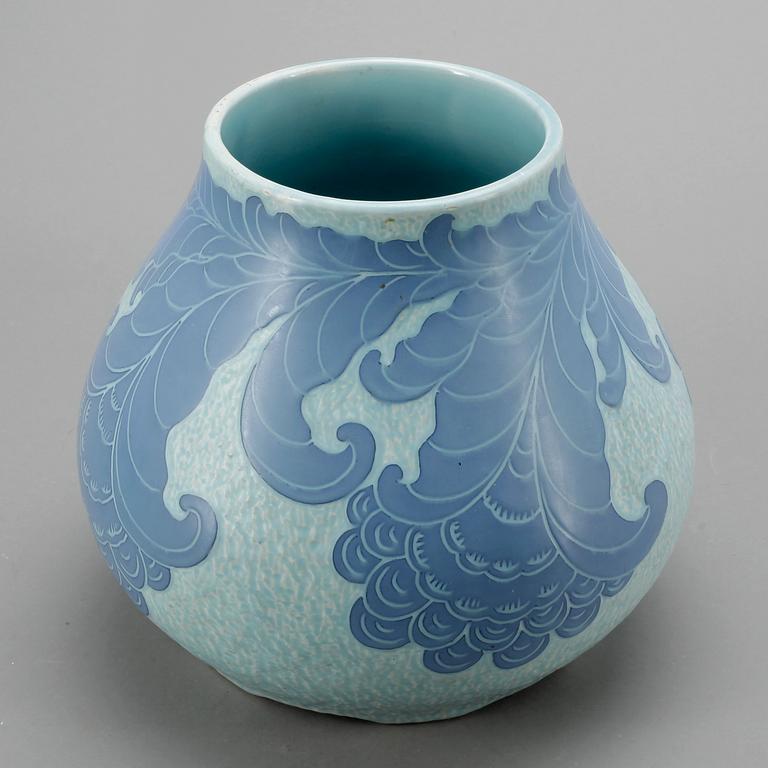 URNA, stengods, "Sgrafitto", Josef Ekberg, Gustafsberg, sign o dat 1918.